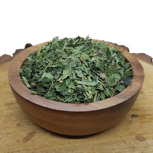 Čaj z listů kopřivy